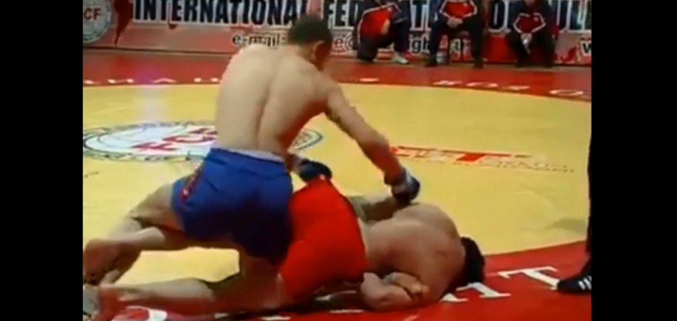 russian fighter breaks leg and wins